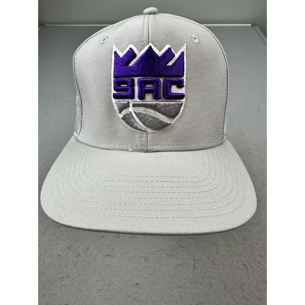 New!‎ Adidas NBA Sacramento Kings SAC Snapback Gray Hat - Picture 2 of 5